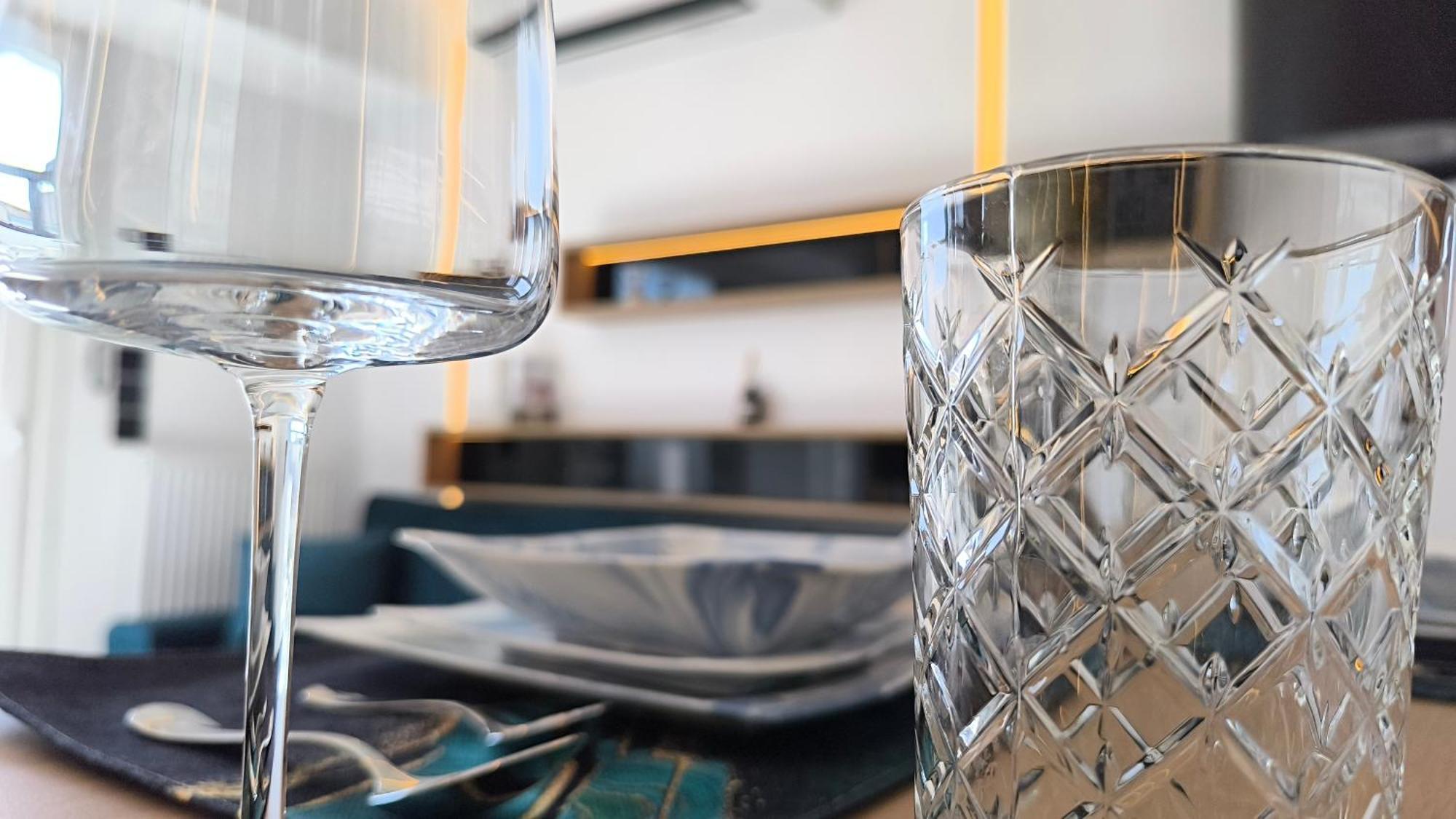 Larisa Absolute Suites, Sky View Smart Home エクステリア 写真