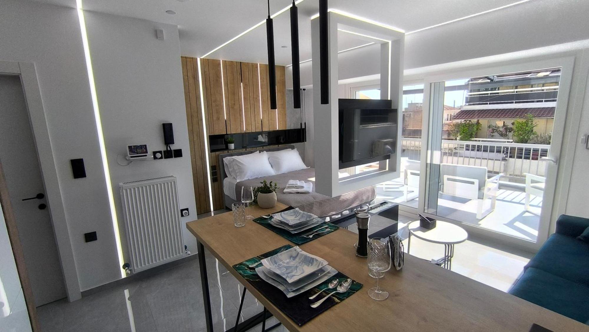 Larisa Absolute Suites, Sky View Smart Home エクステリア 写真