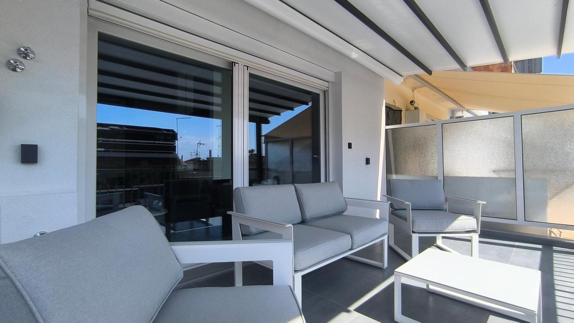 Larisa Absolute Suites, Sky View Smart Home エクステリア 写真