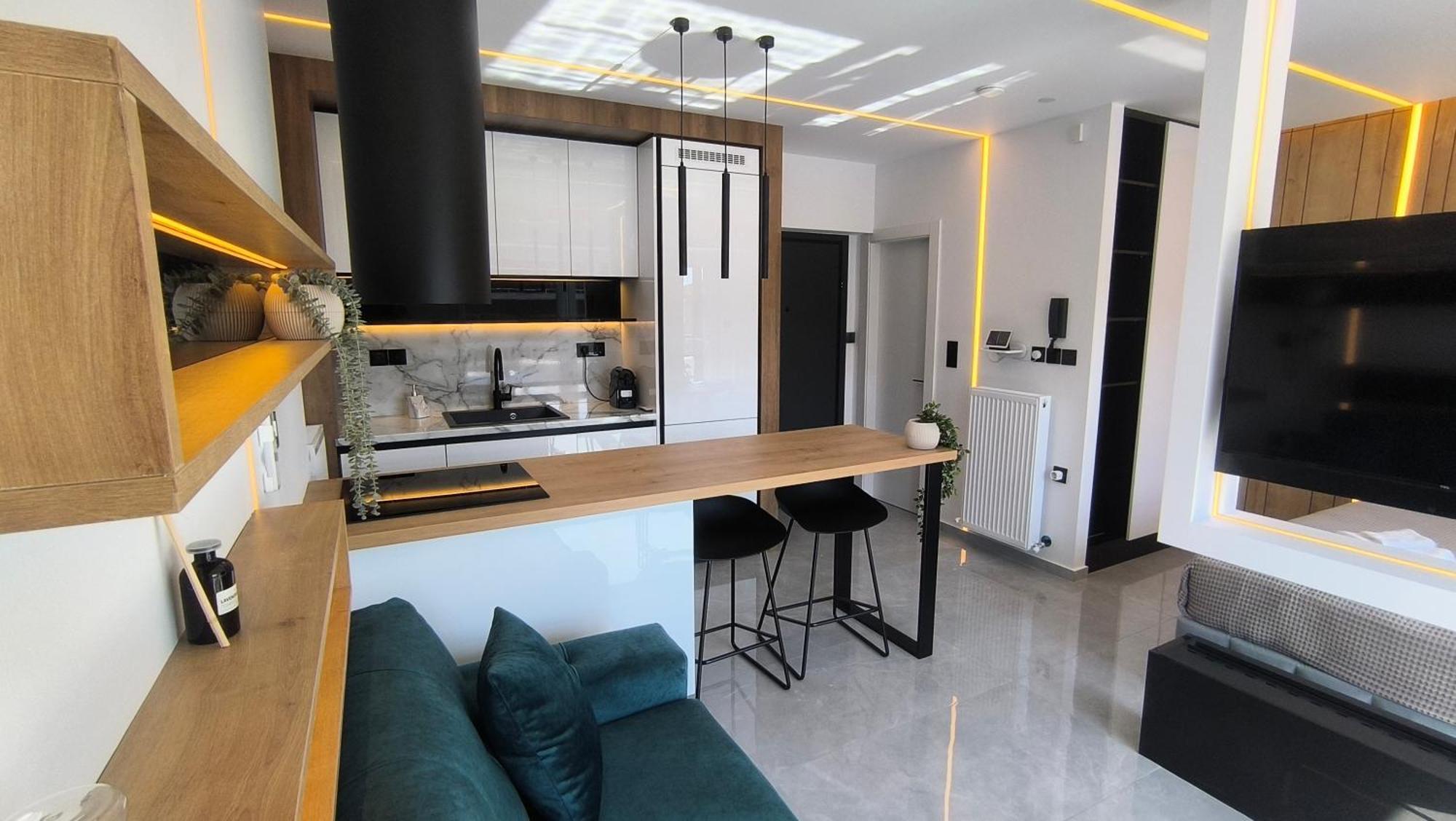 Larisa Absolute Suites, Sky View Smart Home エクステリア 写真