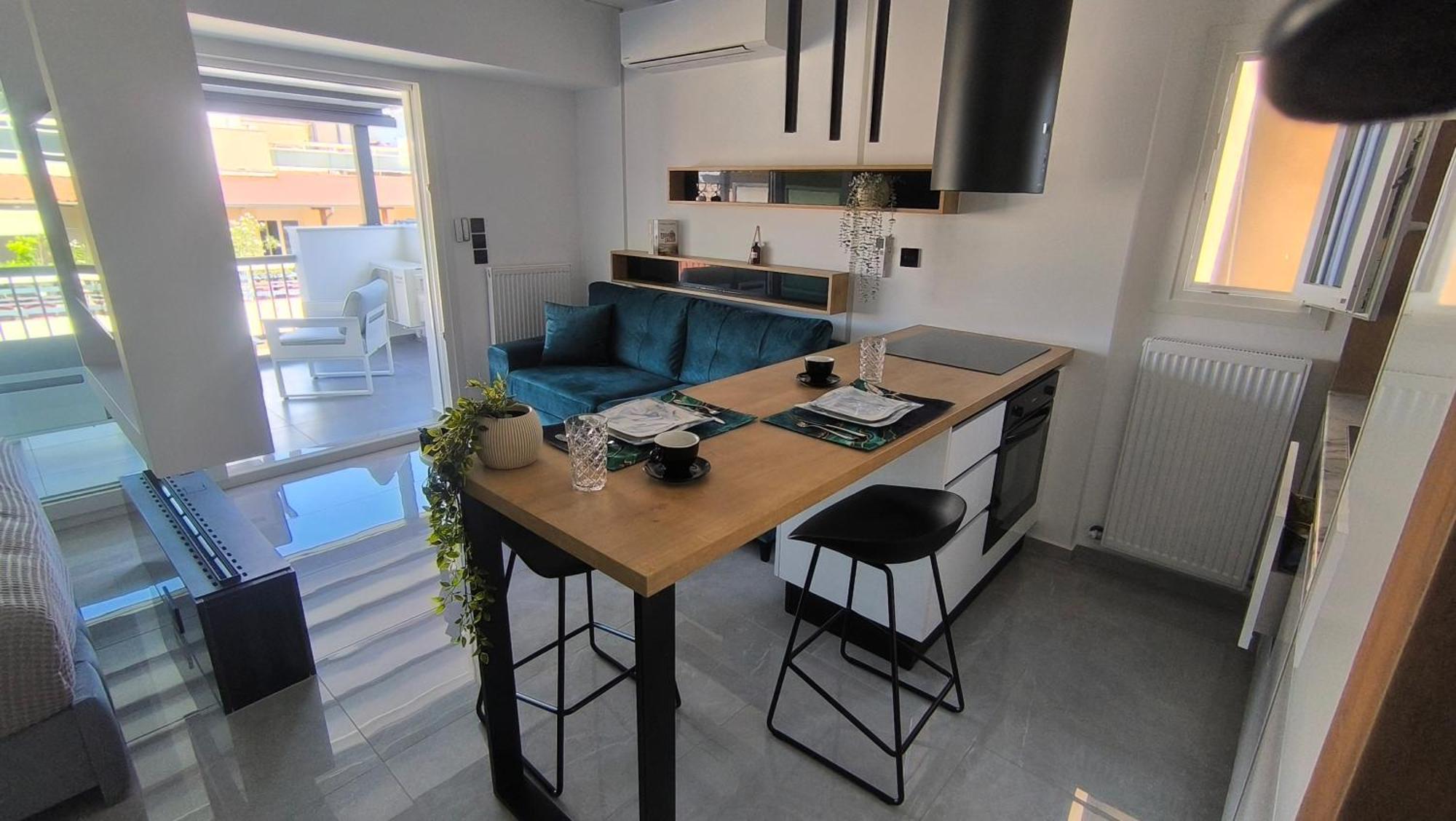 Larisa Absolute Suites, Sky View Smart Home エクステリア 写真