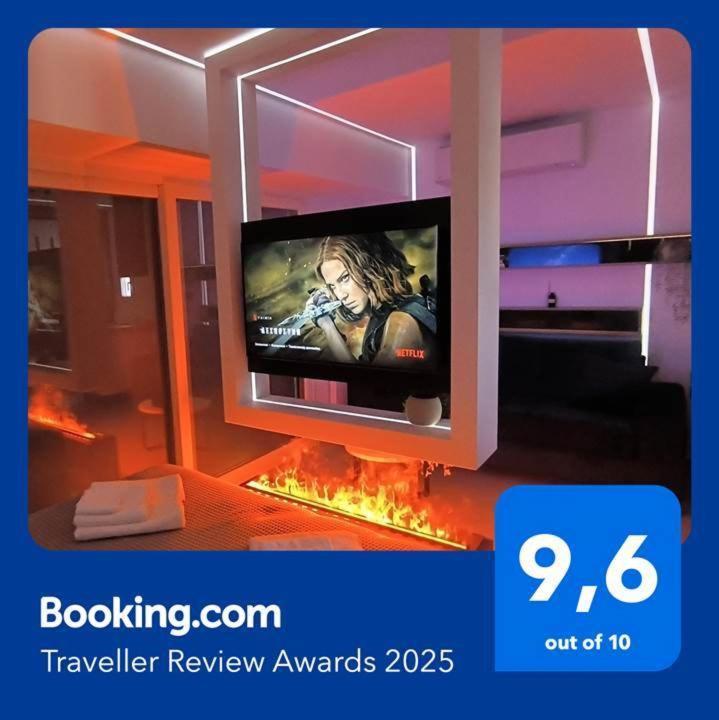 Larisa Absolute Suites, Sky View Smart Home エクステリア 写真